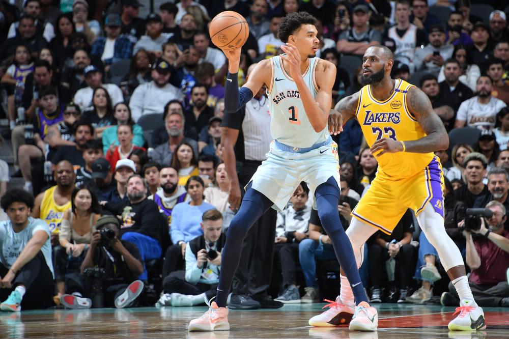 更是让对手 更是让对手